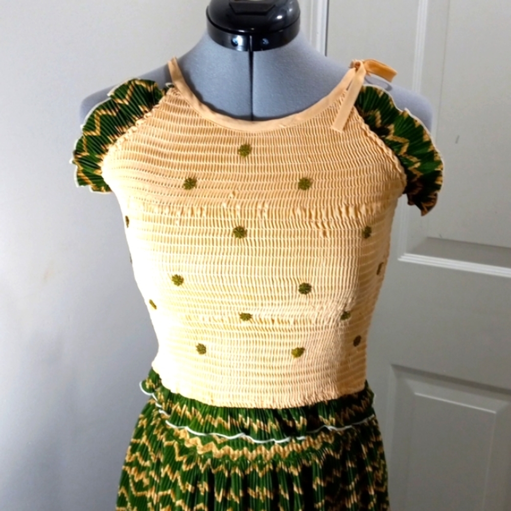 Try Me, Crop Top & Skirt  SET Size 32 Small